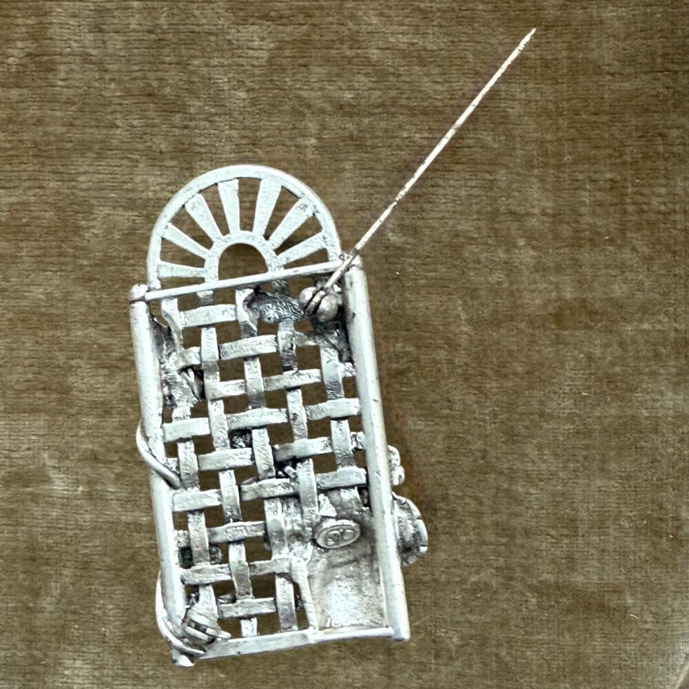 Vintage Danecraft Flower Garden Trellis Gate Brooch Pin Signed Silver Tone - Picture 5 of 8